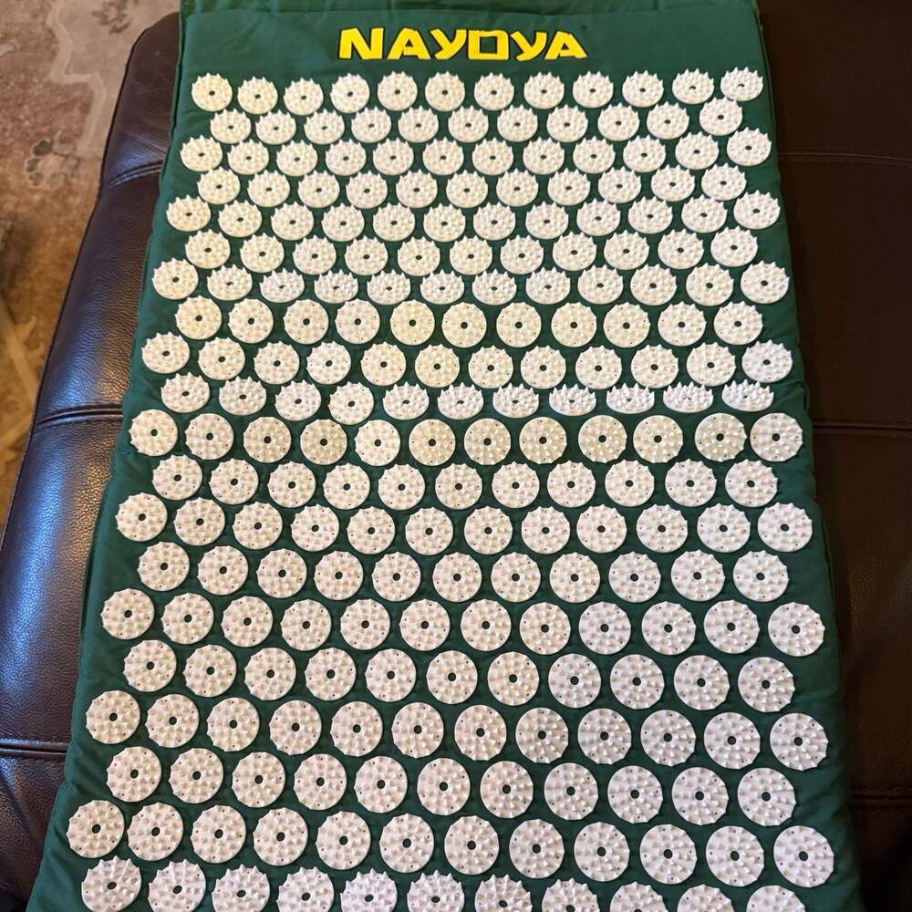 Nayoya Acupressure Mat and Pillow Set for Back and Neck Pain Relief